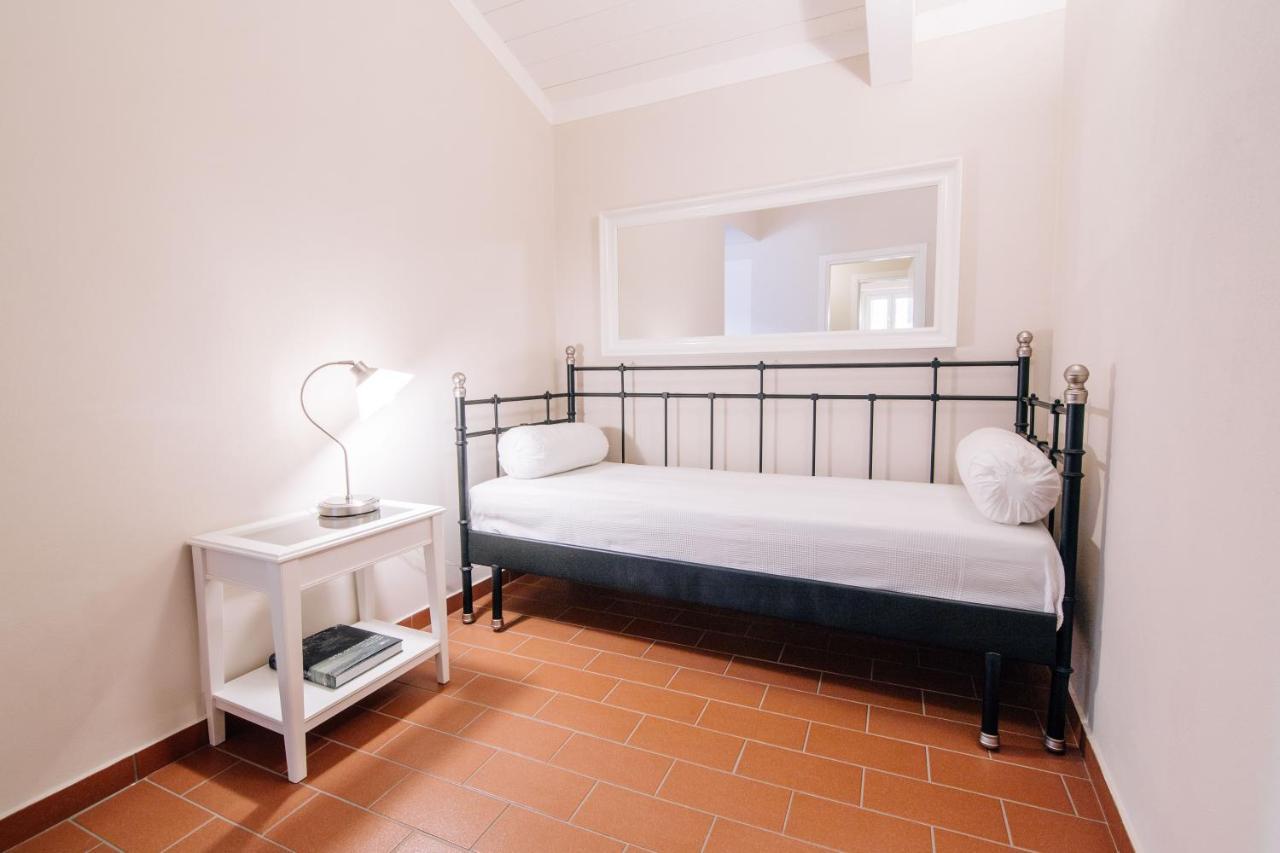 Holiday Home Il Borgo Degli Agrumi Uzzano Kültér fotó