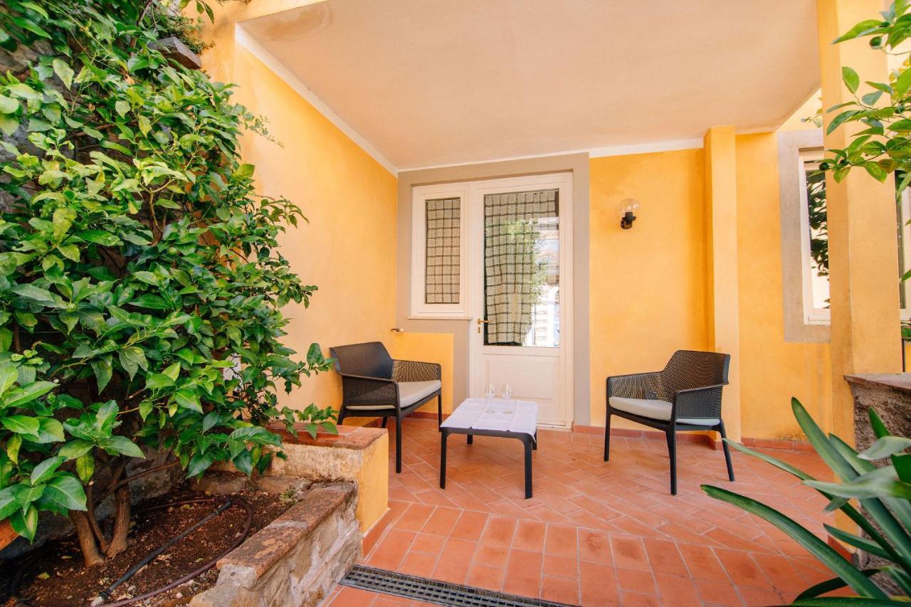 Holiday Home Il Borgo Degli Agrumi Uzzano Kültér fotó