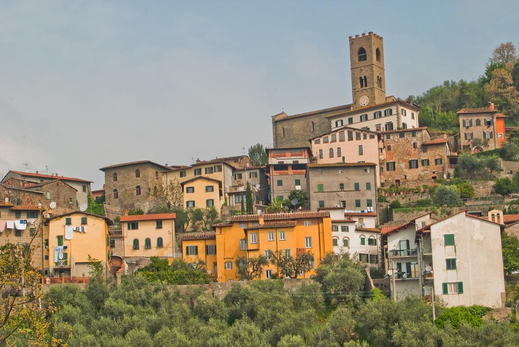 Holiday Home Il Borgo Degli Agrumi Uzzano Kültér fotó