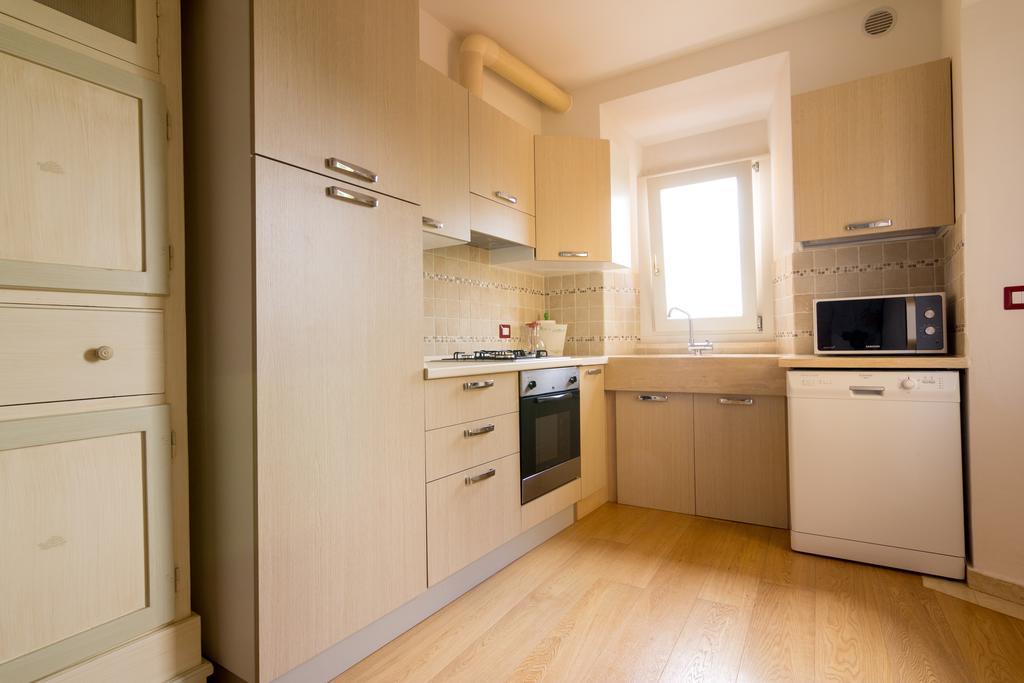 Holiday Home Il Borgo Degli Agrumi Uzzano Szoba fotó