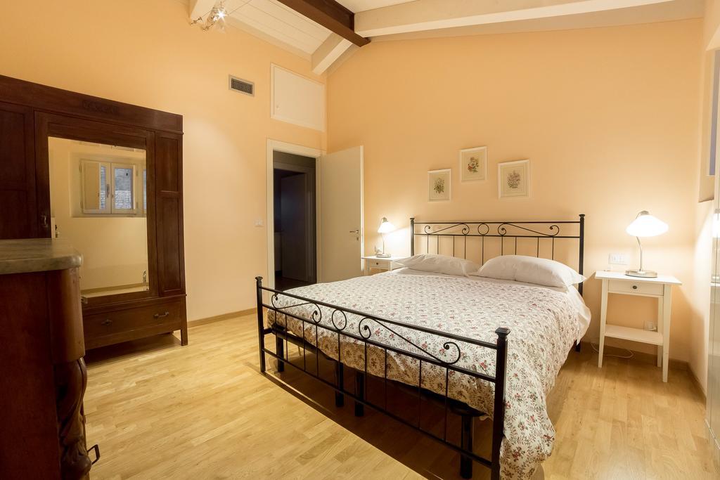 Holiday Home Il Borgo Degli Agrumi Uzzano Kültér fotó